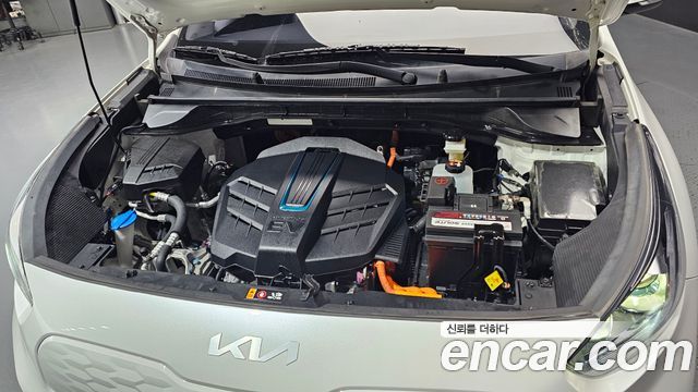 Kia Niro 2023 — photo 6