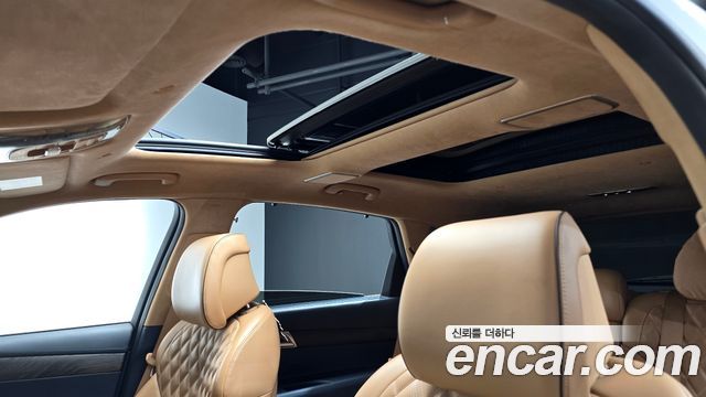 Genesis GV80 2020 — photo 22