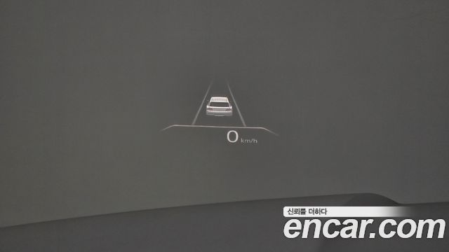 Genesis GV80 2020 — photo 31
