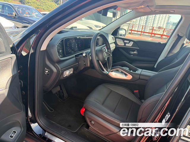 Mercedes-Benz GLE-Class 2025 — photo 4