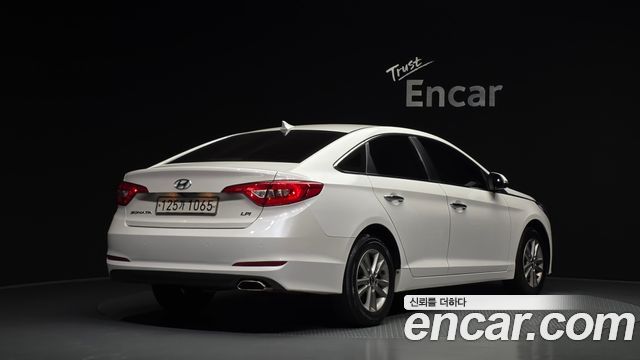 Hyundai Sonata 2015 — photo 2