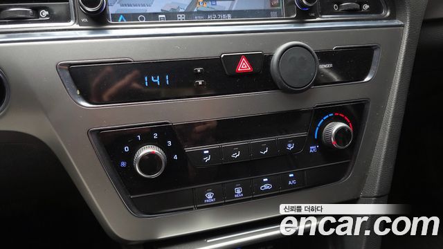 Hyundai Sonata 2015 — photo 16