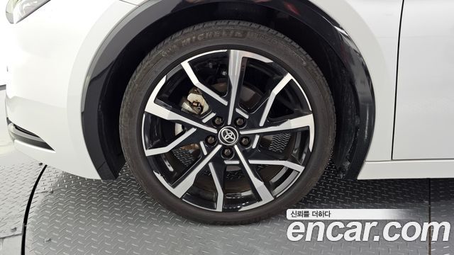 Toyota Prius 2024 — photo 5