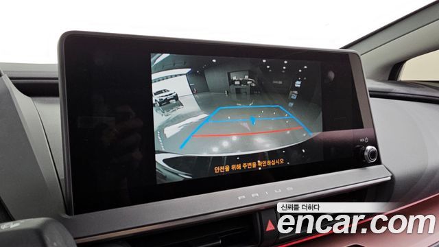 Toyota Prius 2024 — photo 21
