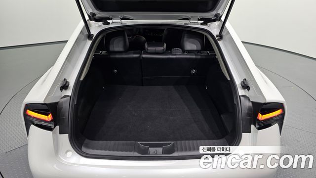 Toyota Prius 2024 — photo 23
