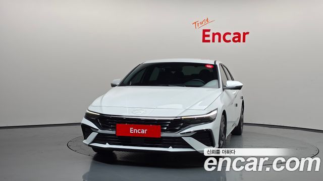 Hyundai AVANTE 2025 — photo 3