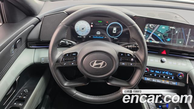 Hyundai AVANTE 2025 — photo 19