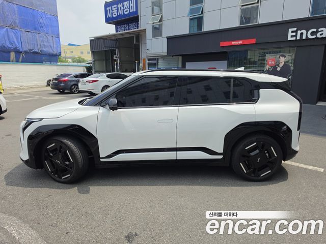 Kia EV3 2025 — photo 2