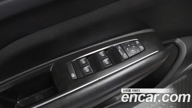 Renault Korea QM6 2022 — photo 29