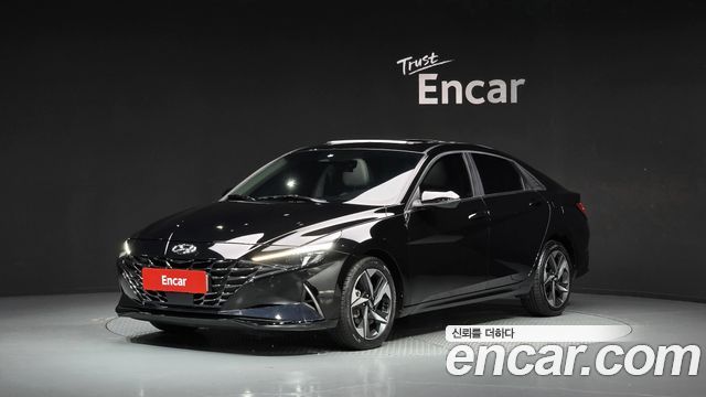 Hyundai AVANTE 2023 — photo 1
