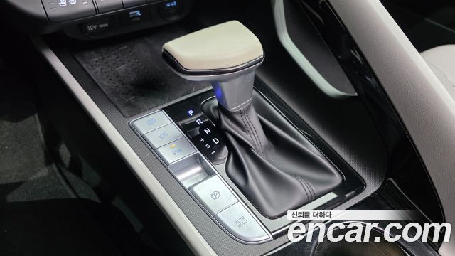 Hyundai AVANTE 2023 — photo 9