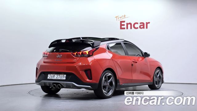 Hyundai Veloster 2018 — photo 2