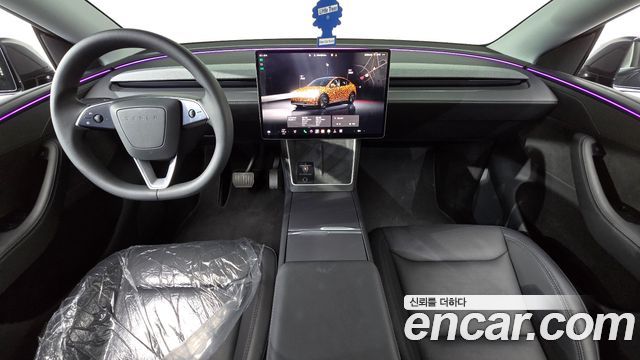 Tesla Model Y 2025 — photo 10