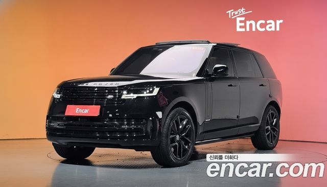 Land Rover Range Rover 2023 — photo 1