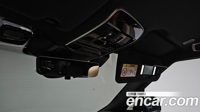 Land Rover Range Rover 2023 — photo 36