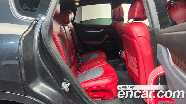 Maserati Levante 2020 — photo 17