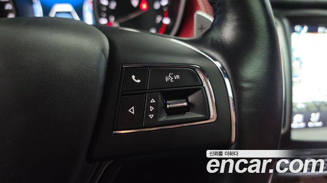 Maserati Levante 2020 — photo 24