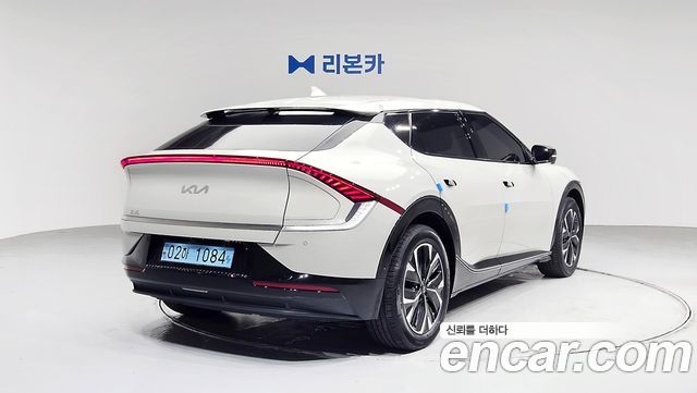 Kia EV6 2023 — photo 4