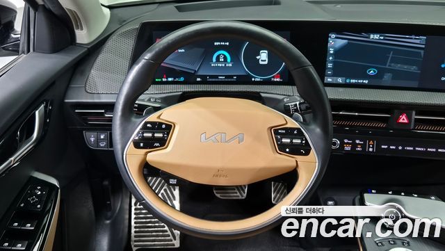 Kia EV6 2023 — photo 9