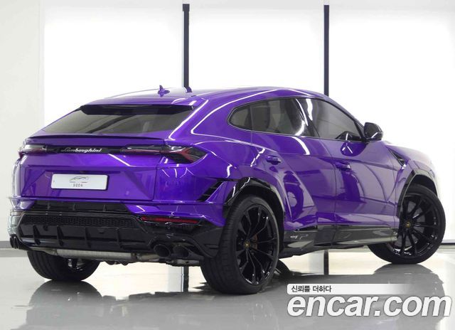 Lamborghini Urus 2024 — photo 3