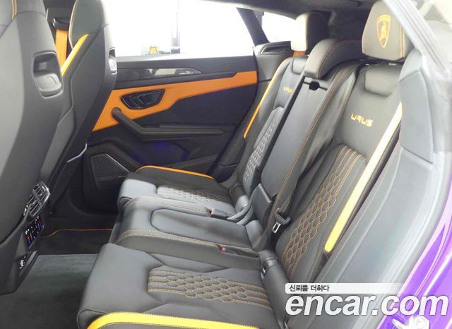 Lamborghini Urus 2024 — photo 9