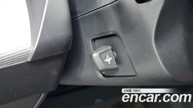 BMW 5-Series 2025 — photo 19