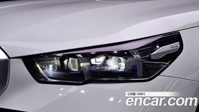BMW 5-Series 2025 — photo 8