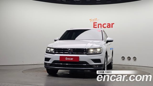 Volkswagen Tiguan 2020 — photo 3