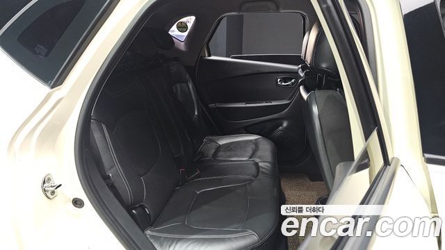 Renault Korea QM3 2015 — photo 11
