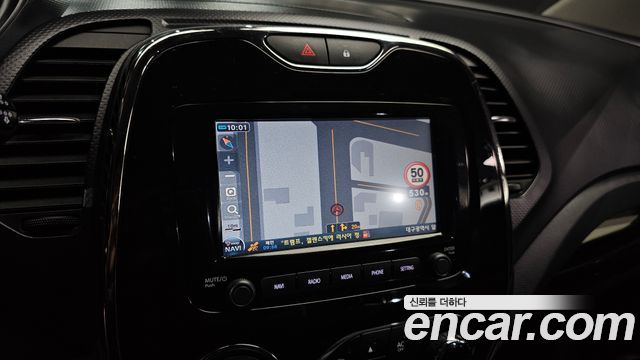 Renault Korea QM3 2015 — photo 16