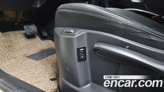 Renault Korea QM3 2015 — photo 20