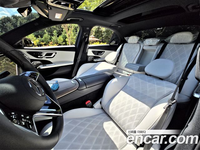 Mercedes-Benz E-Class 2026 — photo 18
