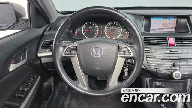 Honda Accord 2009 — photo 13