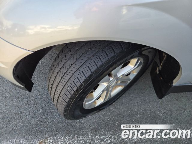 KG Mobility KORANDO 2012 — photo 17
