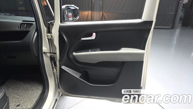 Kia RAY 2023 — photo 15