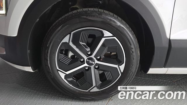 Kia Niro 2024 — photo 5