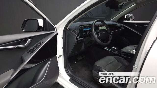 Kia Niro 2024 — photo 13