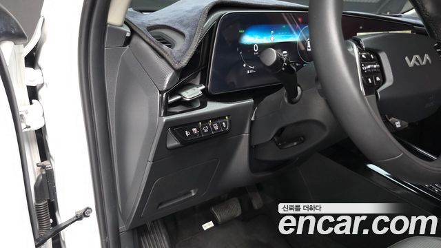 Kia Niro 2024 — photo 19