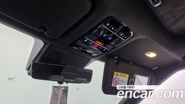Hyundai Santafe 2024 — photo 28