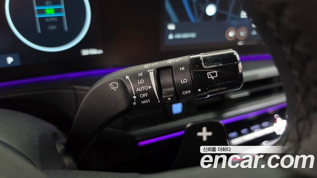 Hyundai Santafe 2024 — photo 29