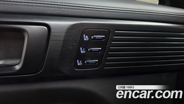Hyundai Santafe 2024 — photo 36