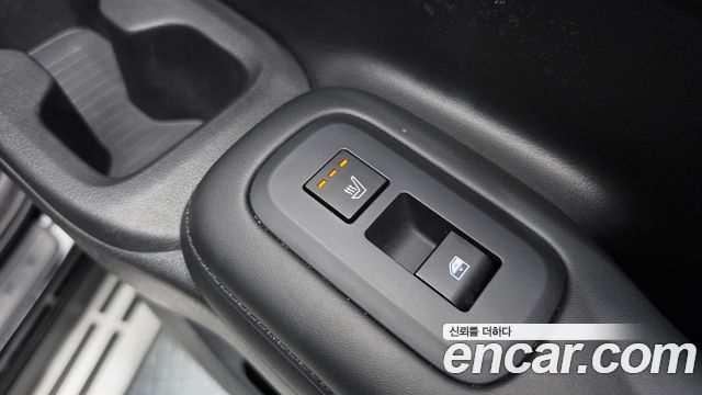 Hyundai Santafe 2024 — photo 37