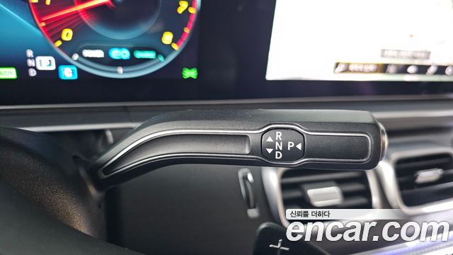 Mercedes-Benz GLS-Class 2022 — photo 12