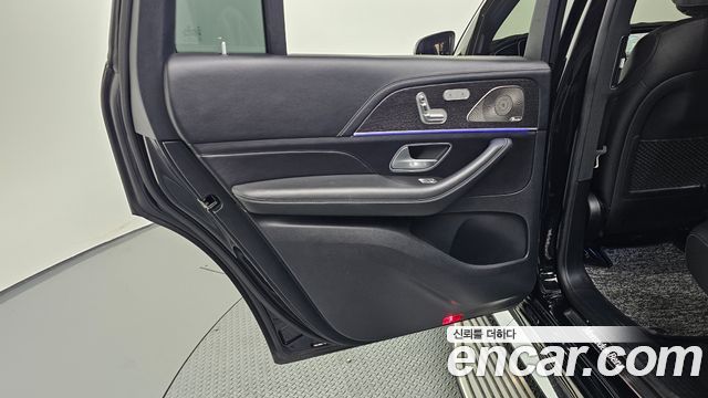 Mercedes-Benz GLS-Class 2022 — photo 15