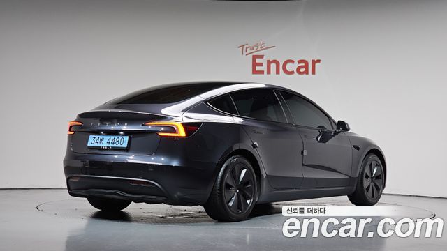 Tesla Model 3 2025 — photo 2