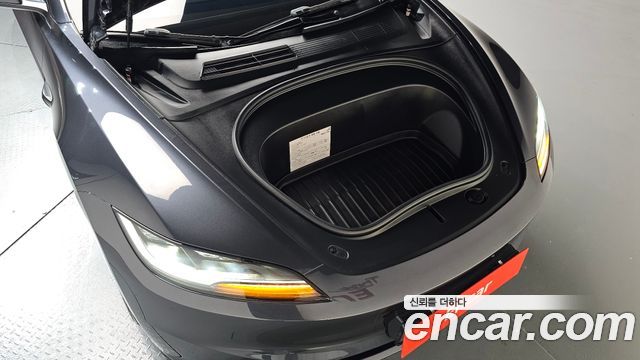Tesla Model 3 2025 — photo 6