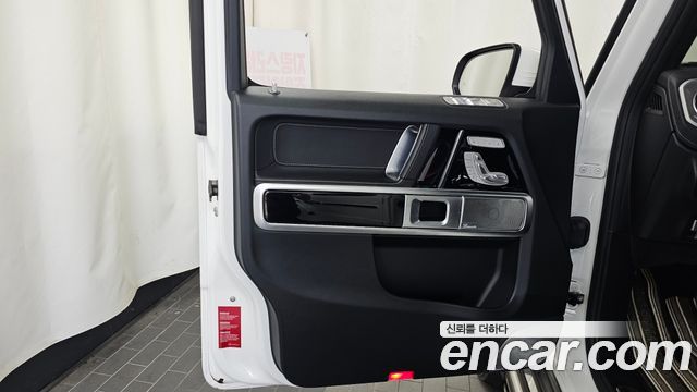 Mercedes-Benz G-Class 2021 — photo 14