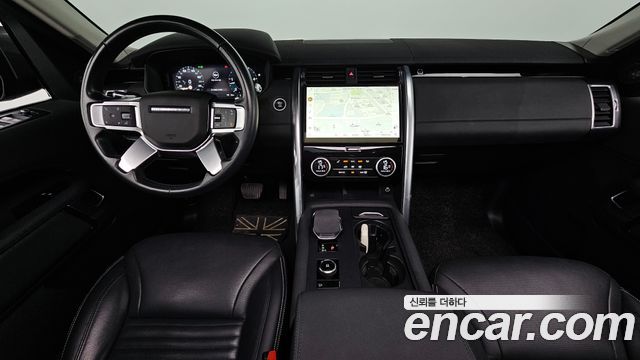 Land Rover Discovery 2022 — photo 10