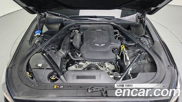 Genesis G80 2018 — photo 6