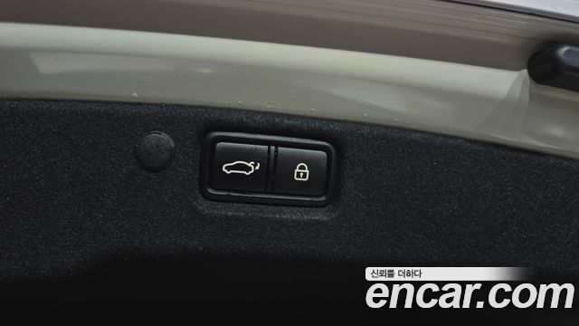 Kia K7 2020 — photo 26